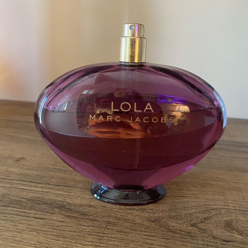 Lola by Marc Jacobs